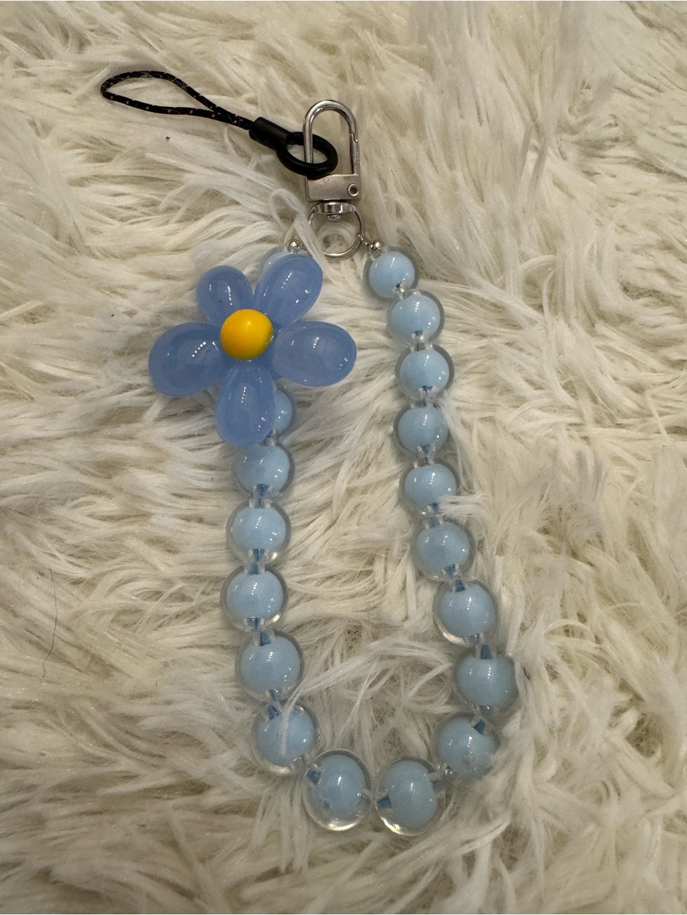 Blue Beaded Daisy Phone Charm - Light Blue